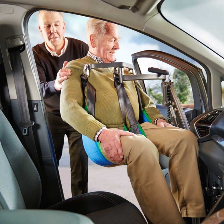 Einstiegshilfe Auto Rollstuhlfahrer