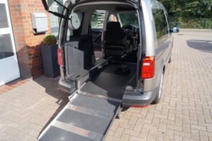 Auto Rollstuhlrampe RKL - für den Einbau in Fahrzeuge