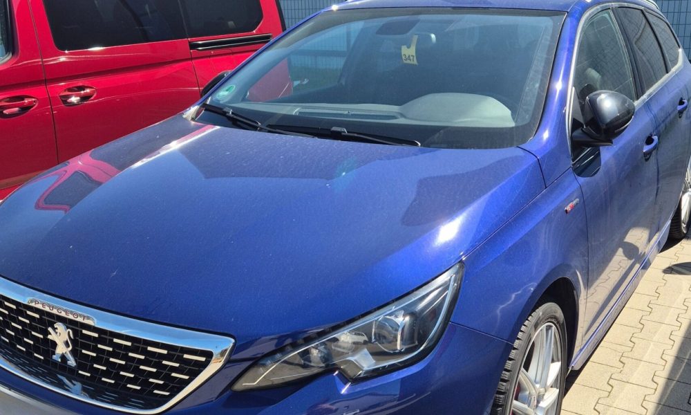 Linksgas im Peugeot 308 Fricke Behindertenfahrzeuge (3)